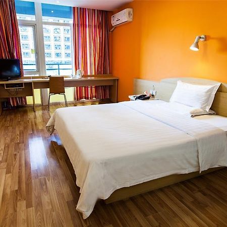 7Days Inn Jiangmen Peng Jiang Qiao North Dış mekan fotoğraf