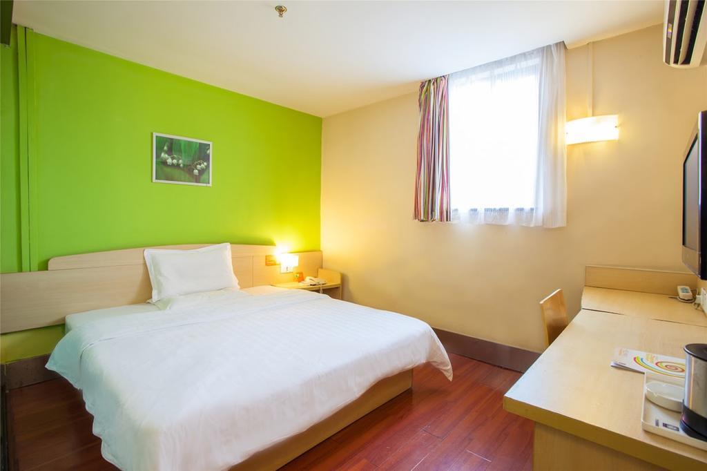 7Days Inn Jiangmen Peng Jiang Qiao North Dış mekan fotoğraf